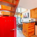 아파트 5 Pers A Saint-lary Avec Wifi - Fr-1-296-460