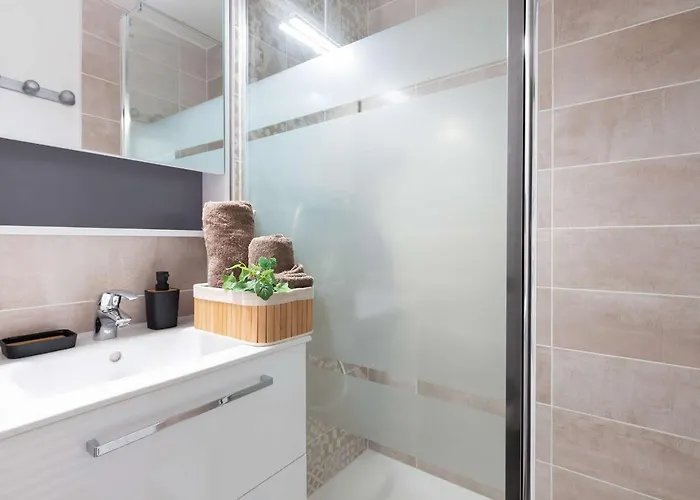 아파트 5 Pers A Saint-lary Avec Wifi - Fr-1-296-460 생라리술랑